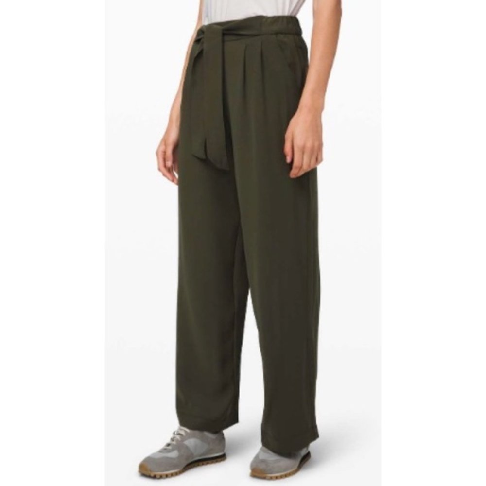 Lululemon Noir Pant Green